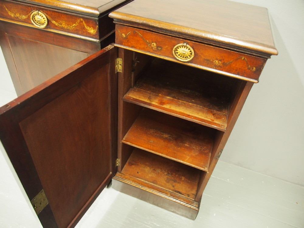 Pair of Georgian Mahogany Cabinets or Pedestals View X