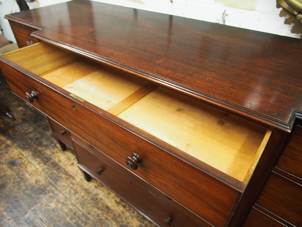 Large George IV Mahogany Breakfront Chest of Drawers View X