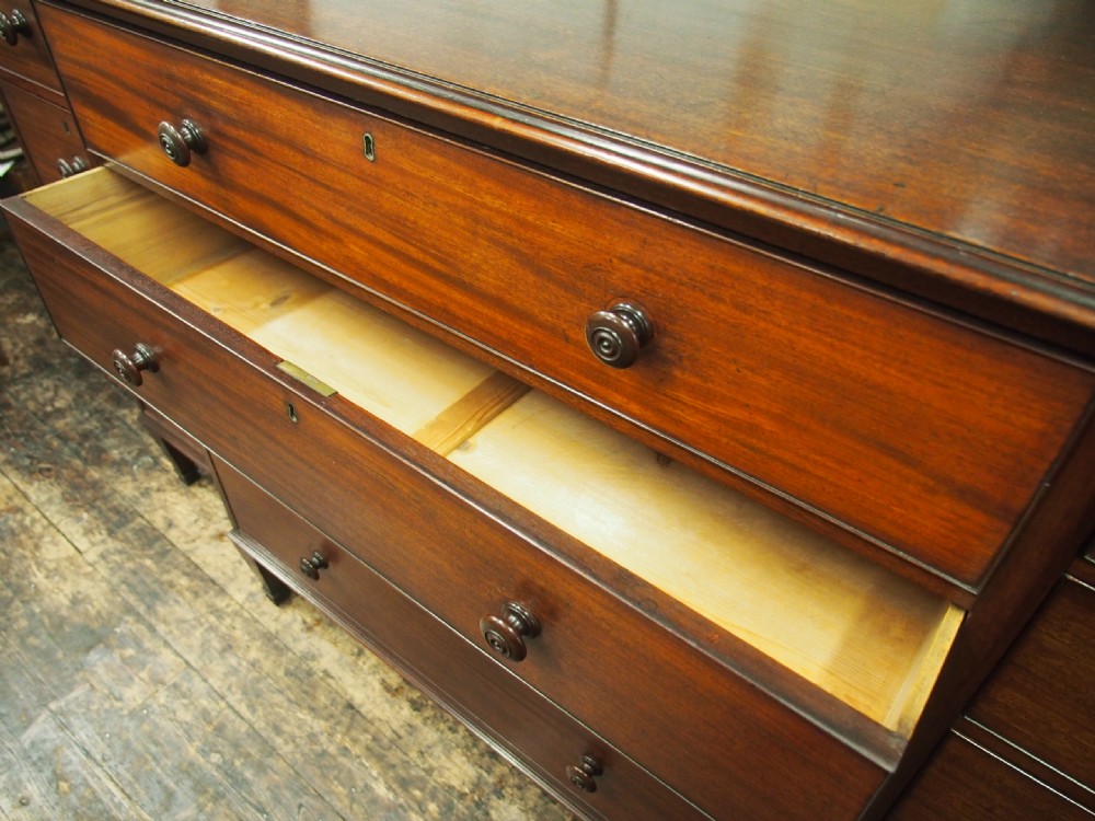 Large George IV Mahogany Breakfront Chest of Drawers View XII