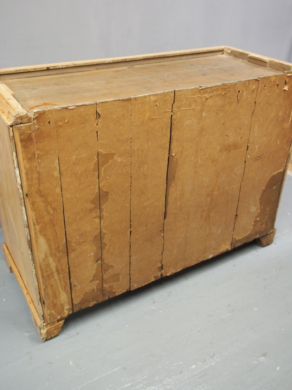 George III Pitch Pine Press View XVIII