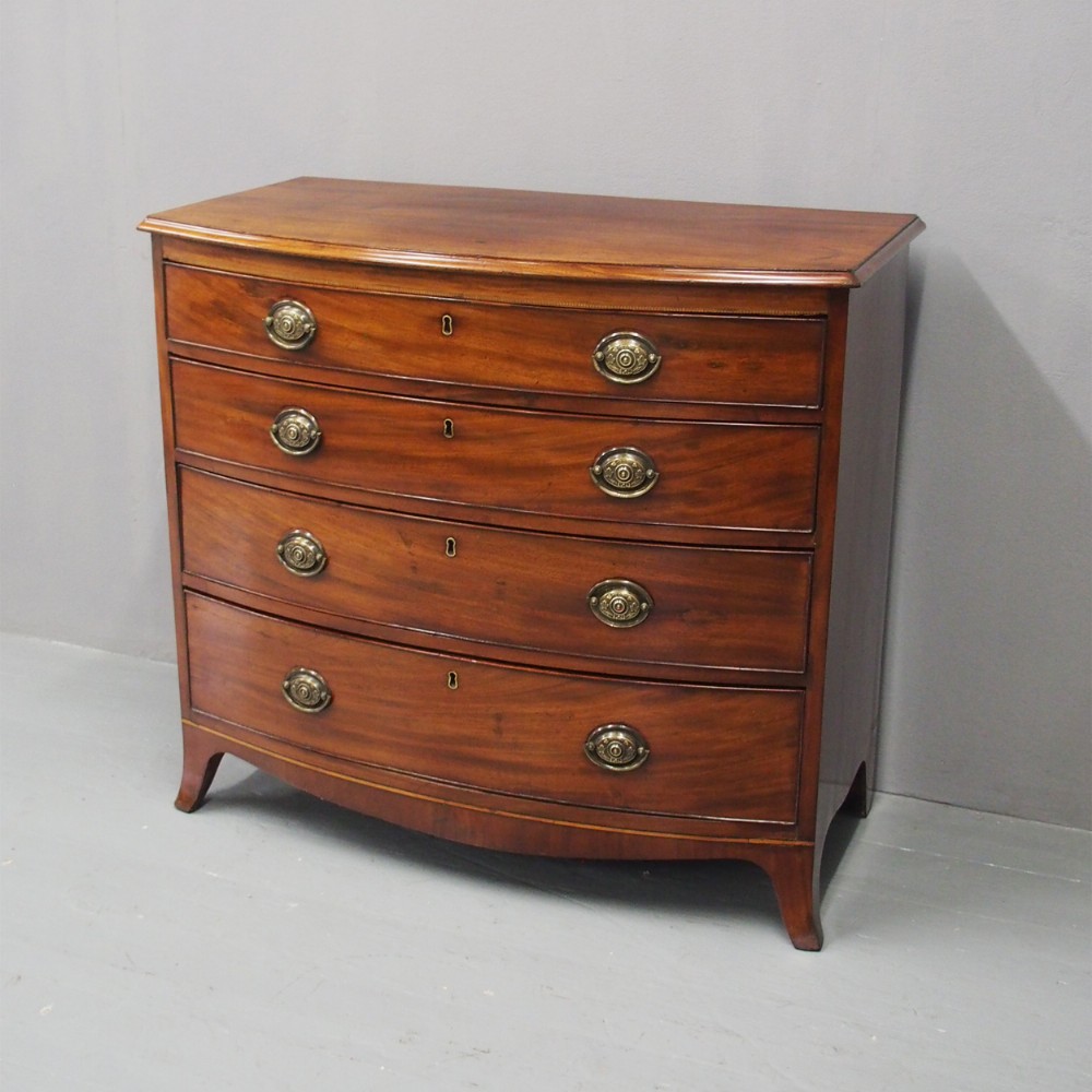 Sheraton Style Bowfront Mahogany Chest of Drawers