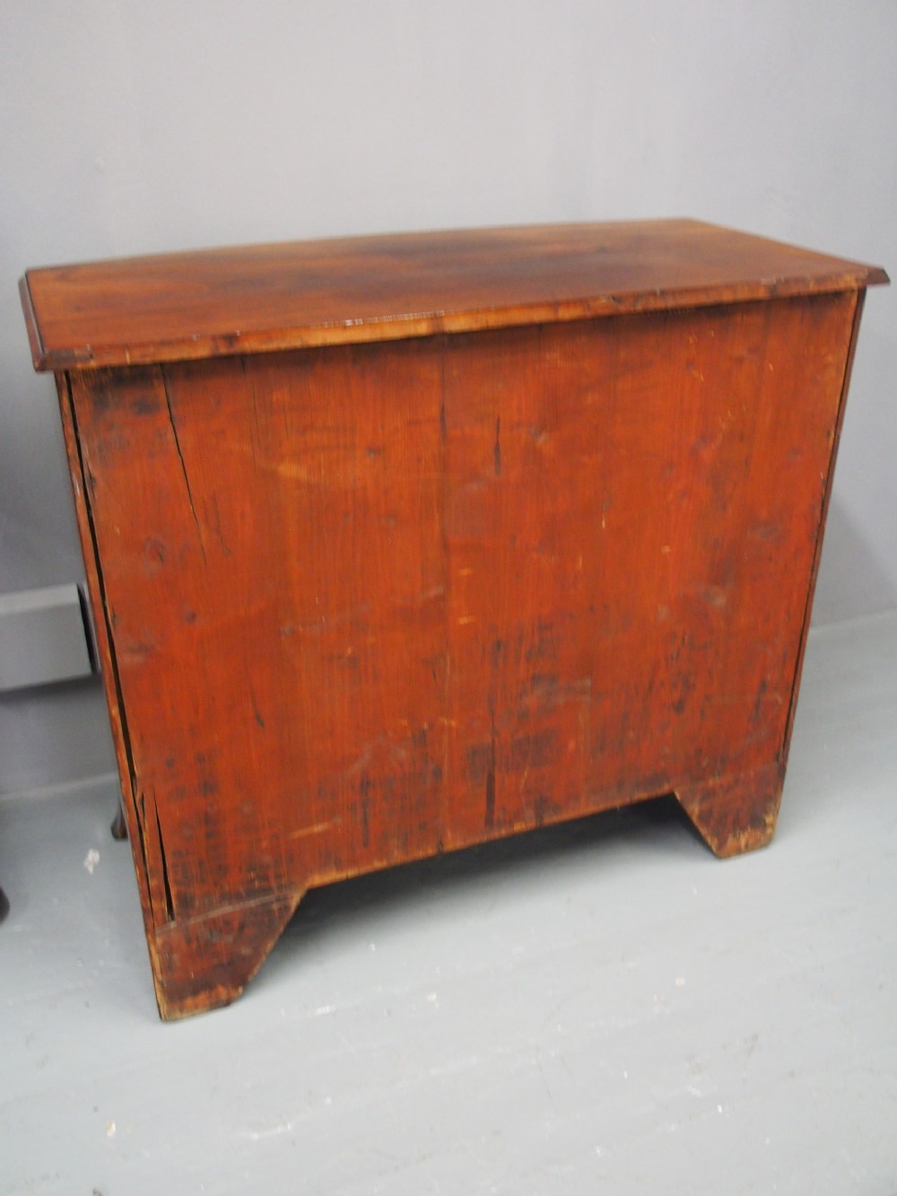 Sheraton Style Bowfront Mahogany Chest of Drawers View XVII