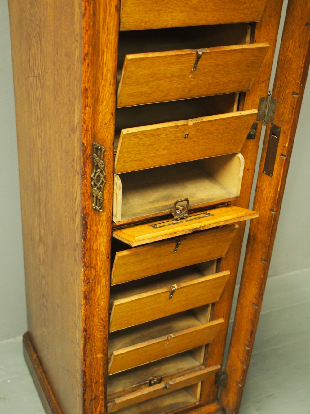 Tall Oak Filing Cabinet by Campbell & Son, Glasgow View XII