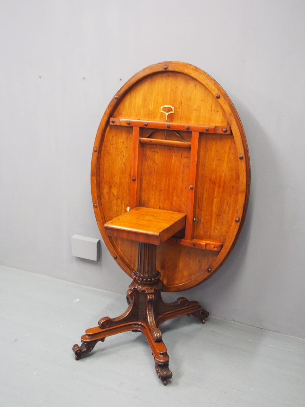 Victorian Burr Walnut Oval Breakfast Table View III
