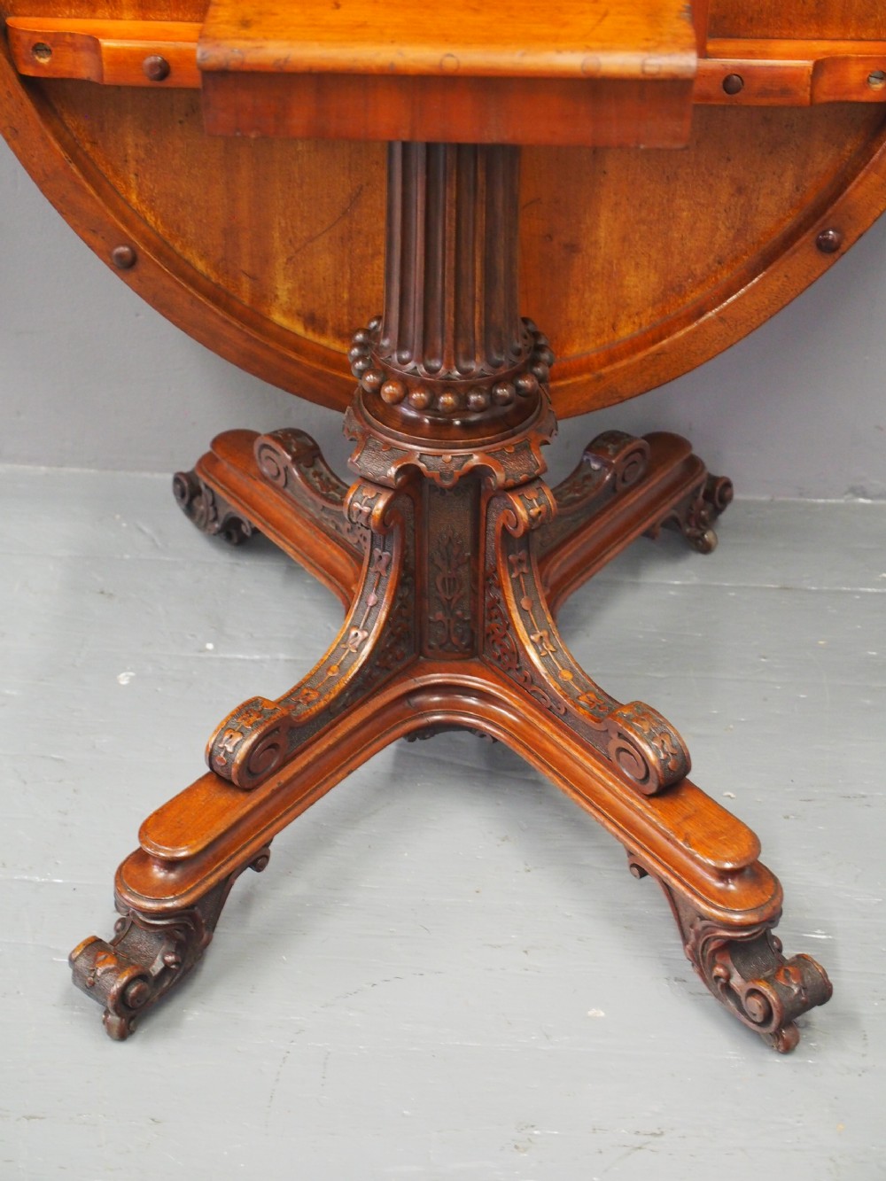 Victorian Burr Walnut Oval Breakfast Table View VI
