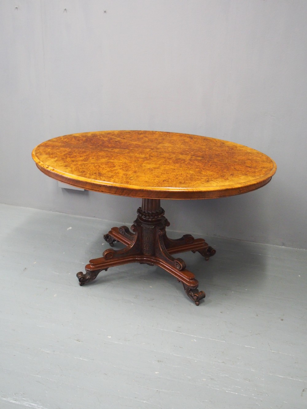Victorian Burr Walnut Oval Breakfast Table View XI