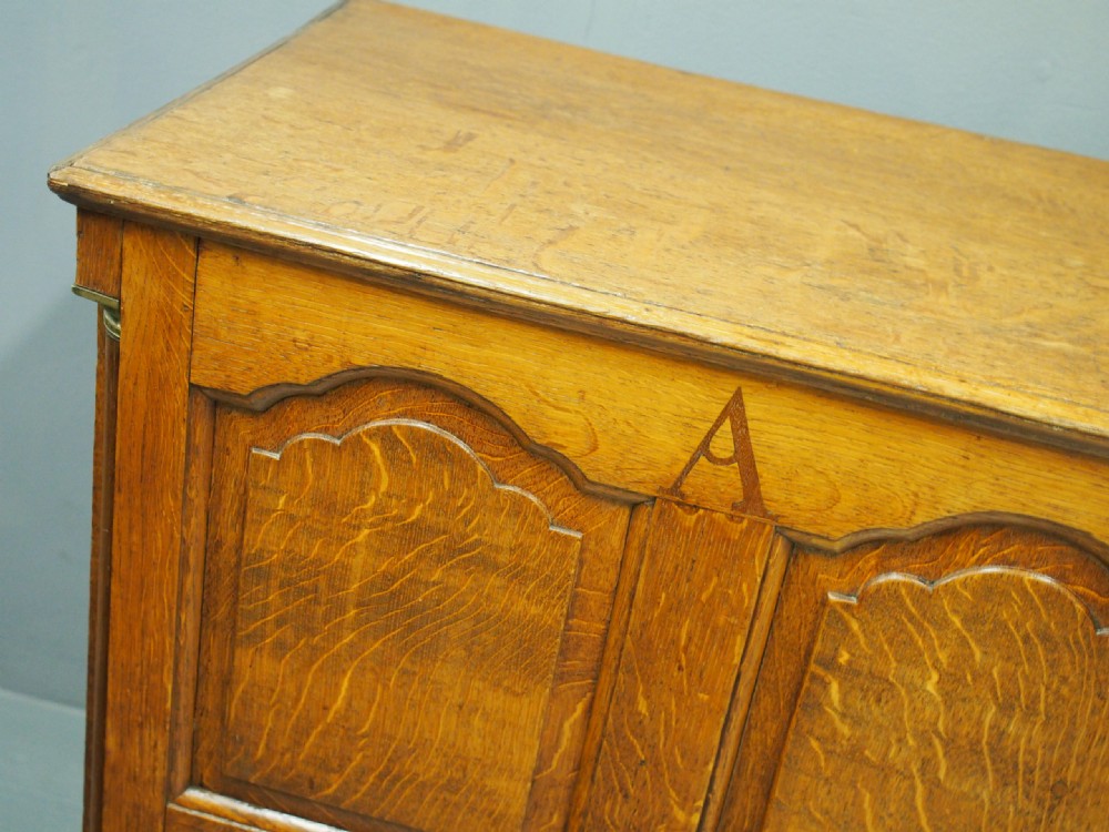 George III Mule Chest View II
