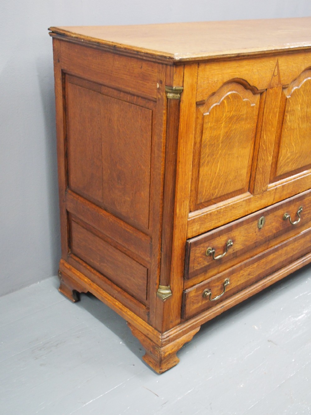 George III Mule Chest View VII