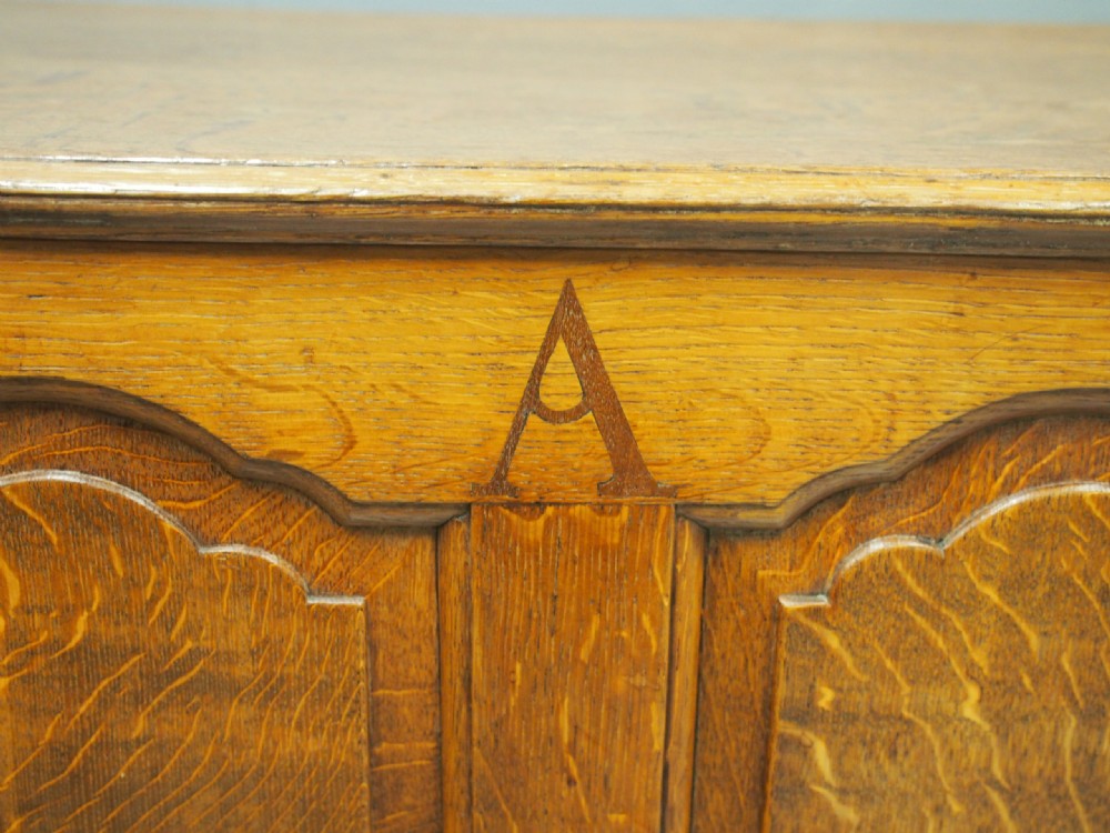 George III Mule Chest View X