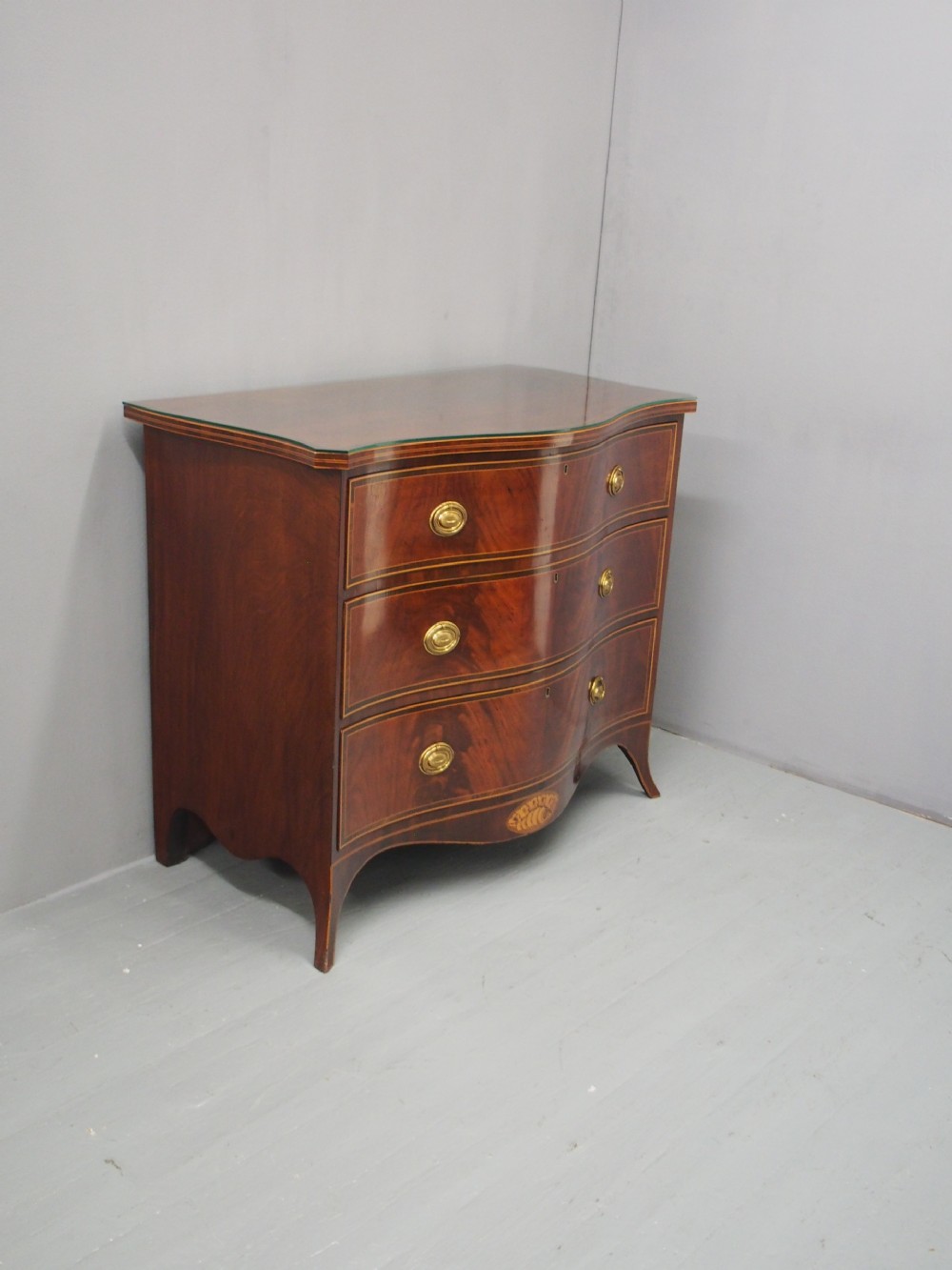 George III Inlaid Mahogany Serpentine Chest of Drawers View VII
