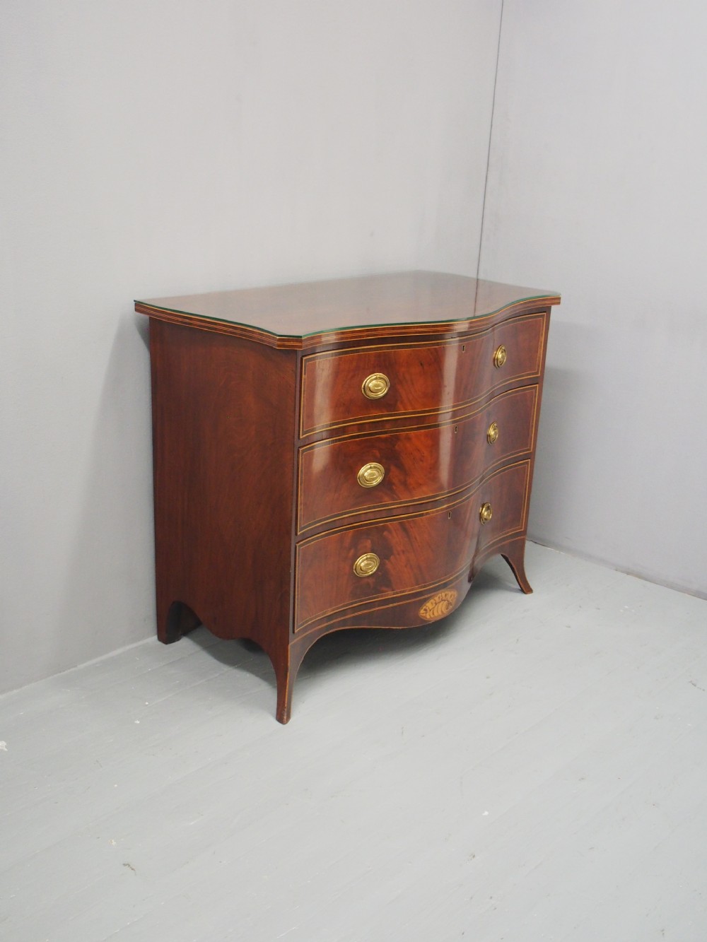 George III Inlaid Mahogany Serpentine Chest of Drawers View VIII