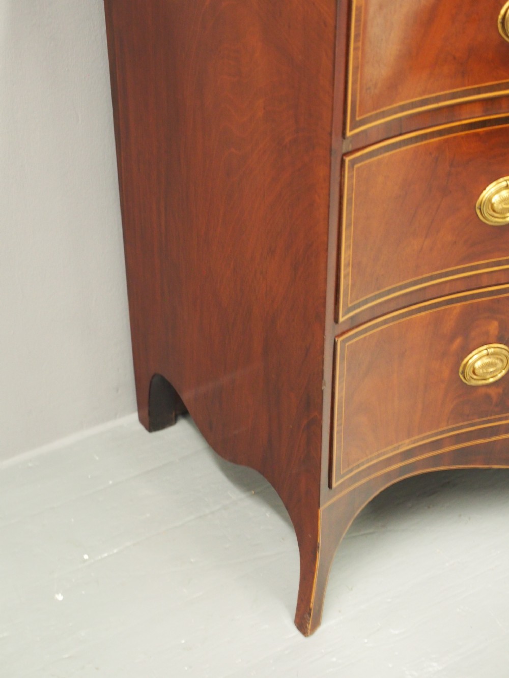 George III Inlaid Mahogany Serpentine Chest of Drawers View XVI