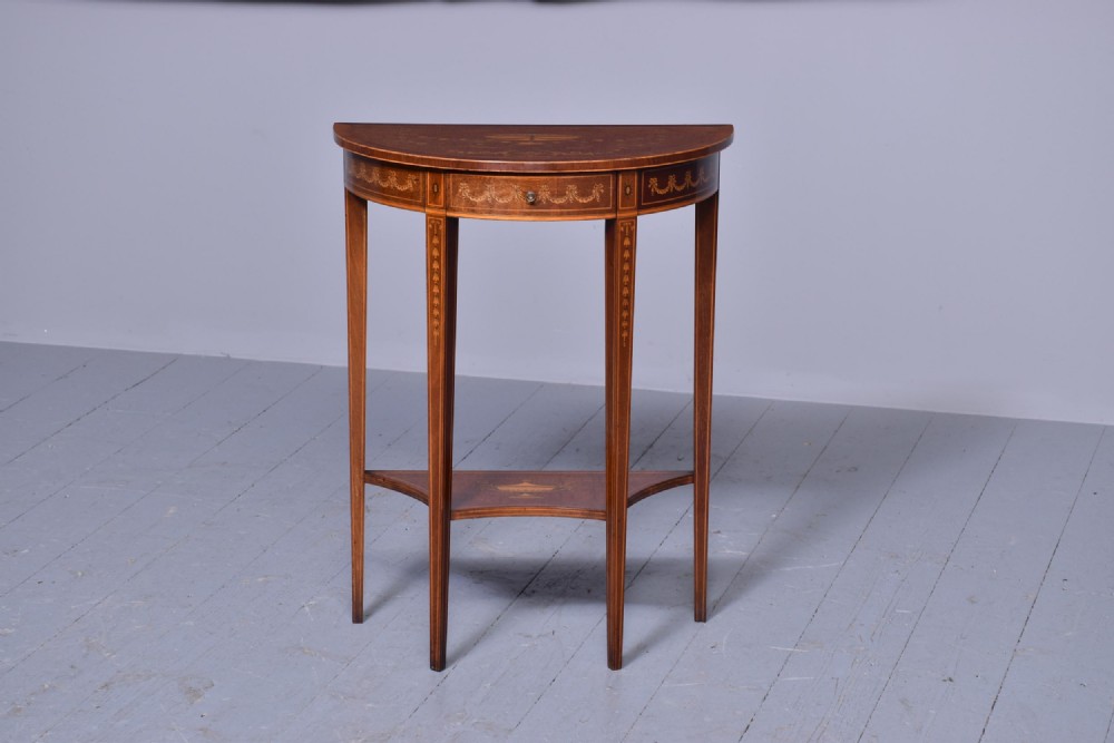Outstanding Sheraton-style Demi-lune Hall Table