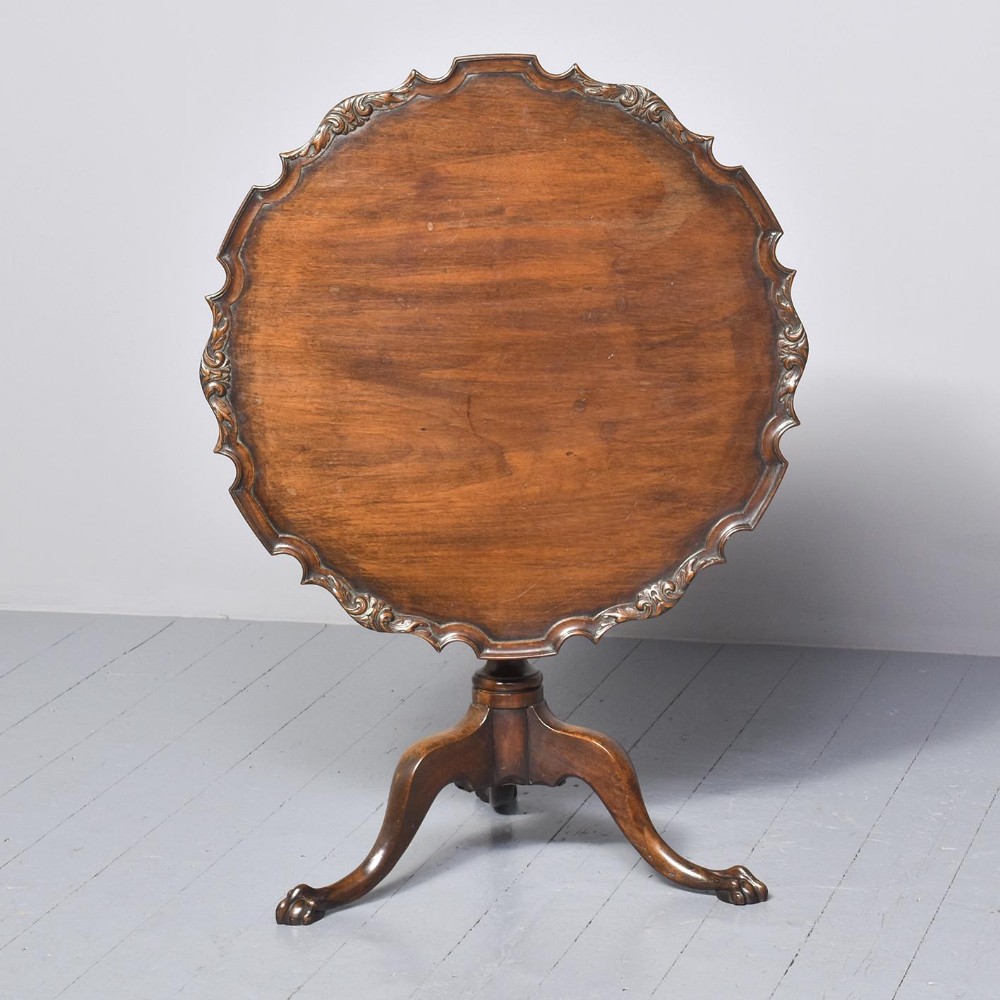 George III Piecrust Snap-Top Mahogany Occasional Table