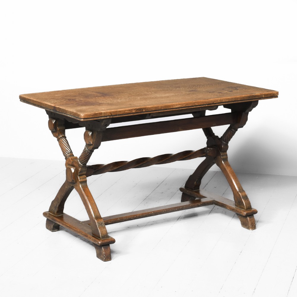 Arts and Crafts Fumed Oak Centre Table Designed by Sir Robert Lorimer
