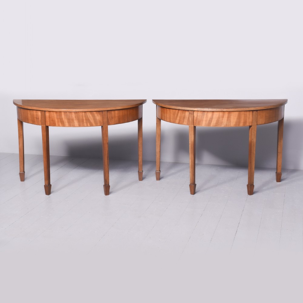 Pair of Georgian Demi-Lune Side Tables in Figured Spanish Mahogany