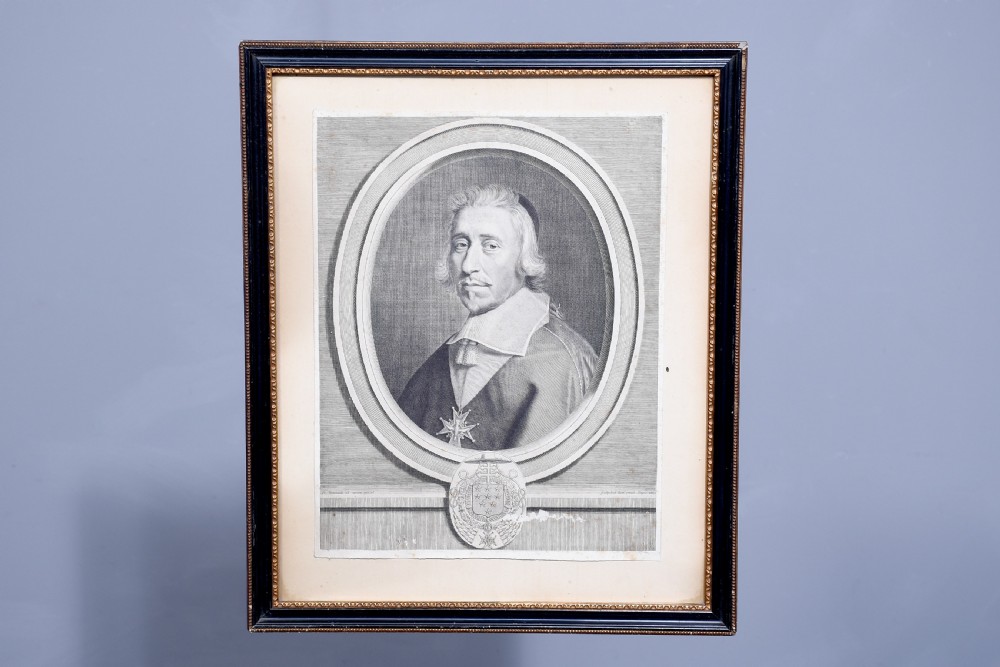 A collection of fifteen framed antique monochrome portrait engravings featuring oval borders and historical figures. View II