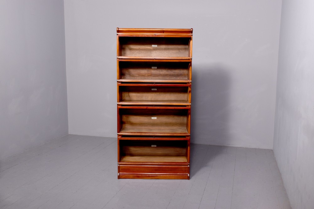 Globe - Wernicke five - section mahogany stacking bookcase, in perfect condition View VII