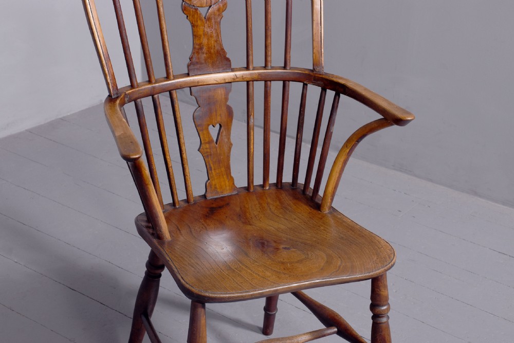 Yew & Elm Windsor Chair View III