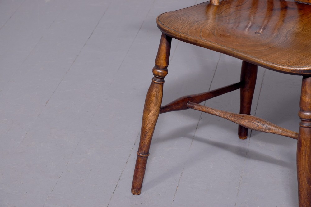 Yew & Elm Windsor Chair View V