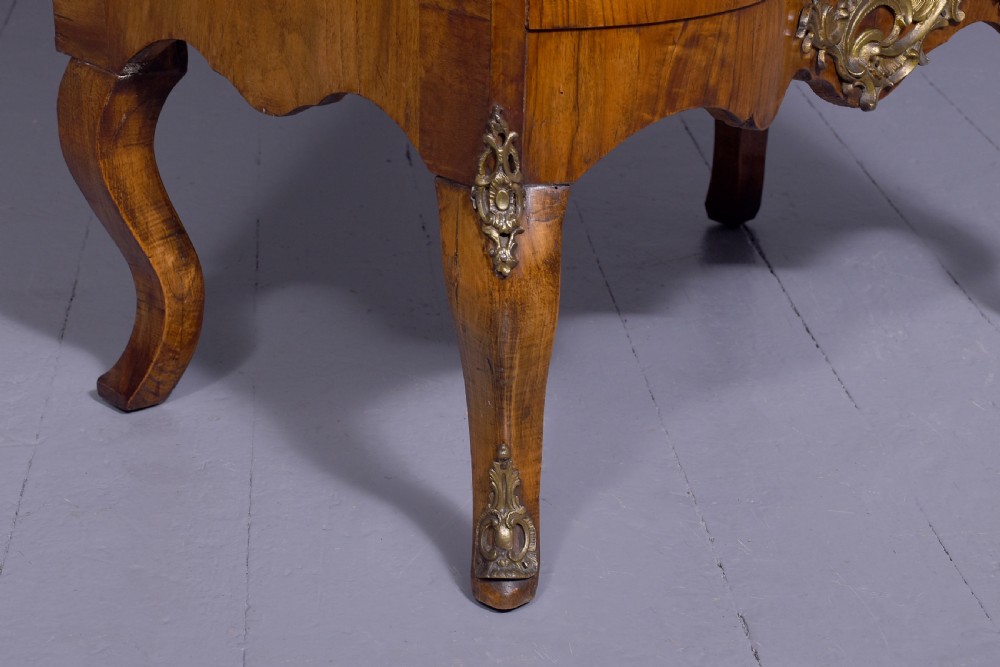 Attractive 19th Century French inlaid walnut ladies writing bureau View IV
