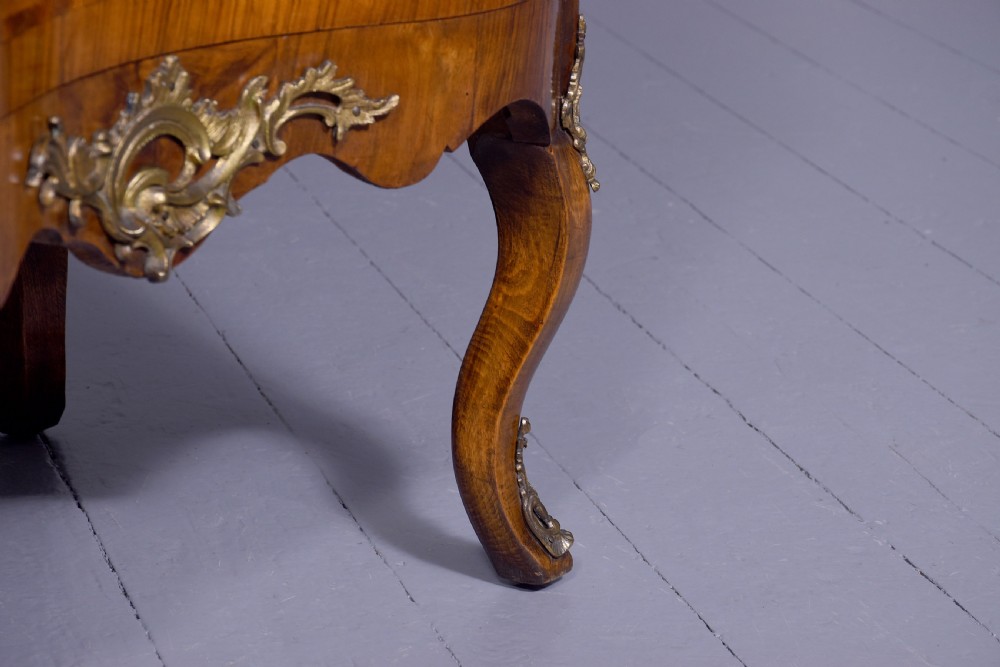 Attractive 19th Century French inlaid walnut ladies writing bureau View V