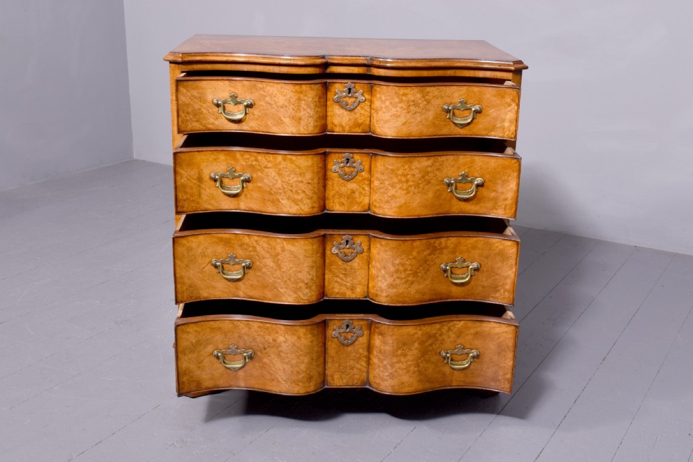 Quality George 2nd Style Block Front Burr Walnut Neat-Sized Chest of Drawers View VIII