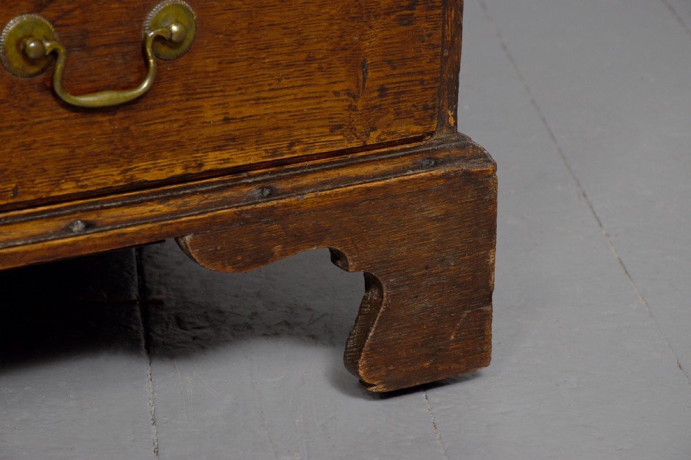 Early George III Oak Bureau View VI
