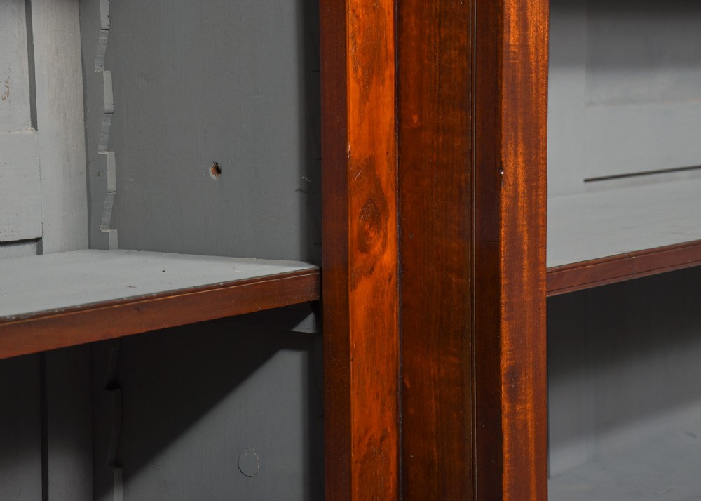 Quality mid-Victorian mahogany 3-section open breakfront bookcase. View IX