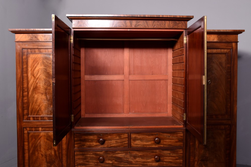 George III Breakfront Mahogany Wardrobe View VII
