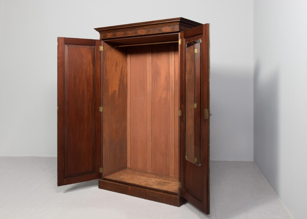 William IV Mahogany Two-Door Robe View VI
