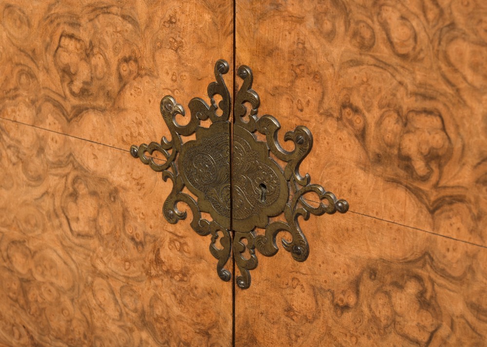 Exhibition Quality Burr Walnut Display Cabinet View VII