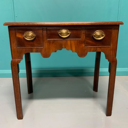GEORGIAN MAHOGANY LOWBOY SIDE LAMP TABLE - ADDITIONAL PHOTO 1