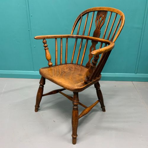19TH CENTURY ASH AND ELM WINDSOR ARMCHAIR - ADDITIONAL PHOTO 2