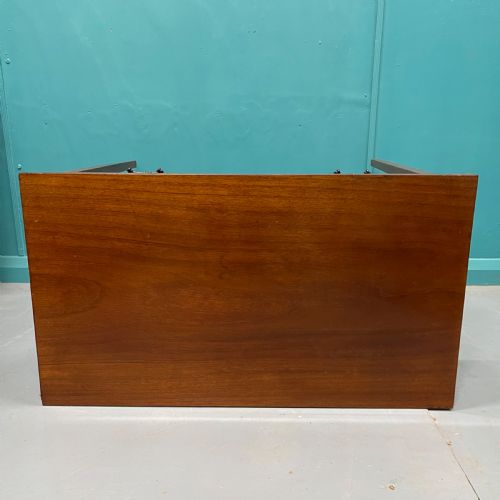GEORGIAN TAPERED LEG DRESSING TABLE - ADDITIONAL PHOTO 5