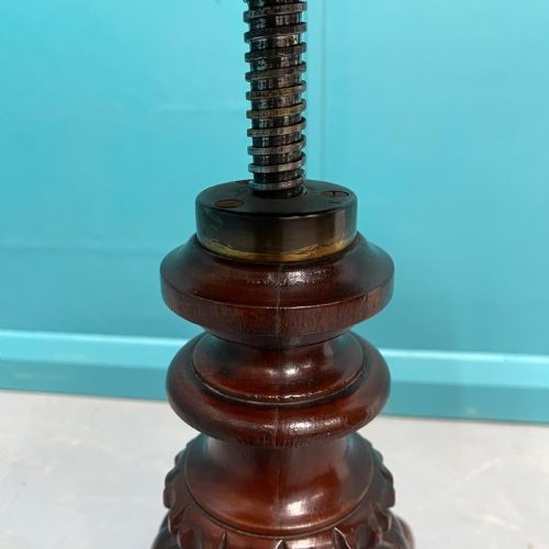 VICTORIAN ADJUSTABLE HEIGHT PIANO STOOL - ADDITIONAL PHOTO 3