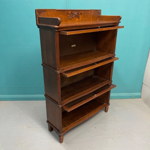 THREE SECTION GLOBE WERNICKE STACKING BOOKCASE - ADDITIONAL PHOTO 1