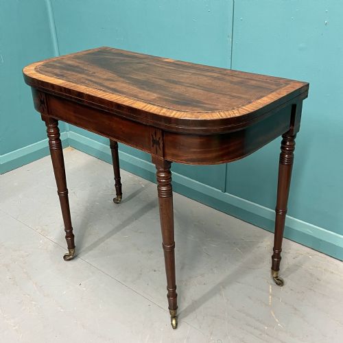 REGENCY CROSS BANDED GAMES TABLE ON CASTORS - ADDITIONAL PHOTO 1