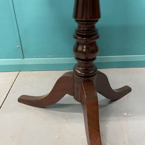 REGENCY MAHOGANY TILT TOP SIDE TABLE - ADDITIONAL PHOTO 3