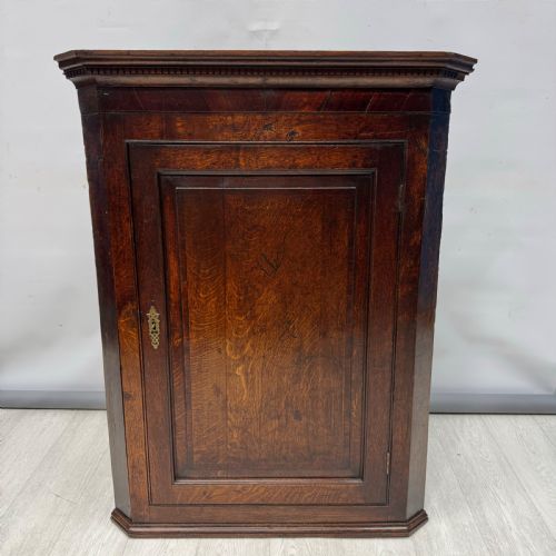 GEORGIAN OAK PANELLED CORNER CUPBOARD - ADDITIONAL PHOTO 5