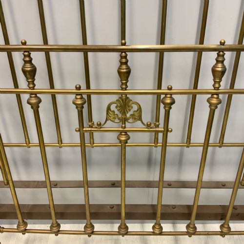 ANTIQUE 5FT KINGSIZE VICTORIAN BRASS BED - ADDITIONAL PHOTO 1