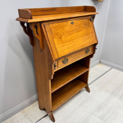 ARTS CRAFTS BUREAU BOOKCASE IN OAK - ADDITIONAL PHOTO 4