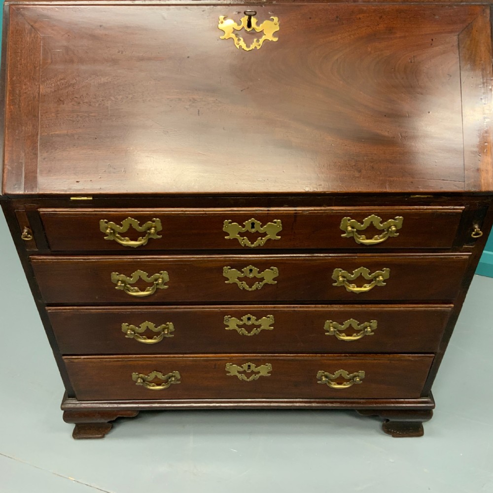 George II mahogany bureau  View VII