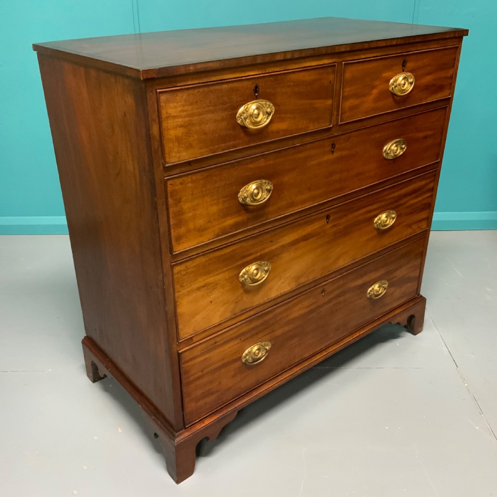Georgian mahogany 5 drawer chest