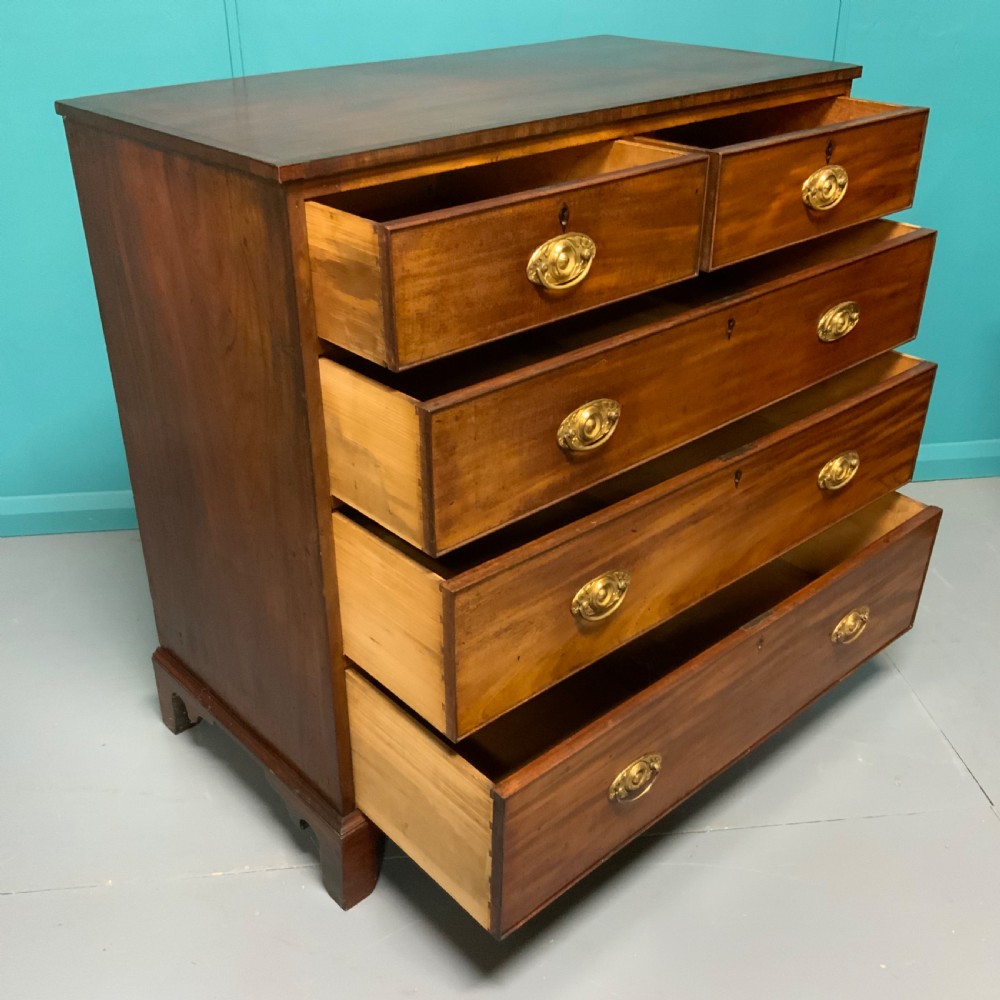 Georgian mahogany 5 drawer chest View IV