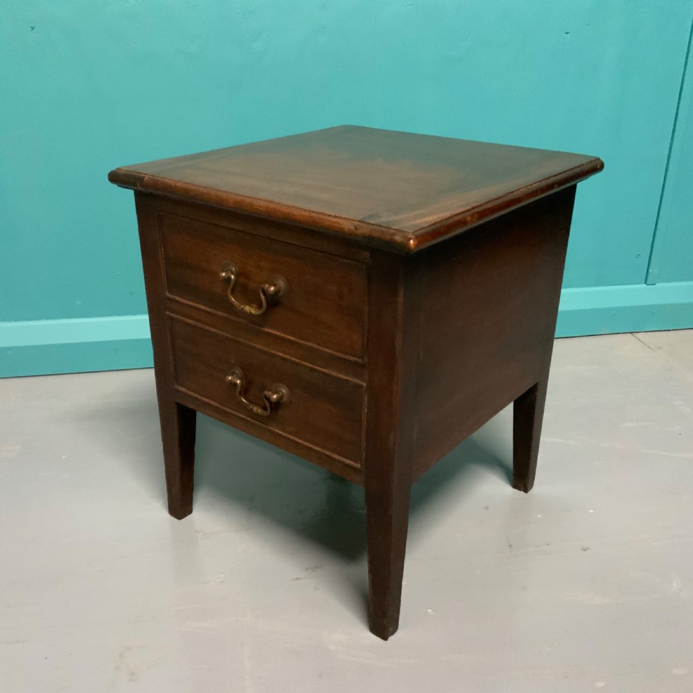 19th century mahogany fireside coal box View III