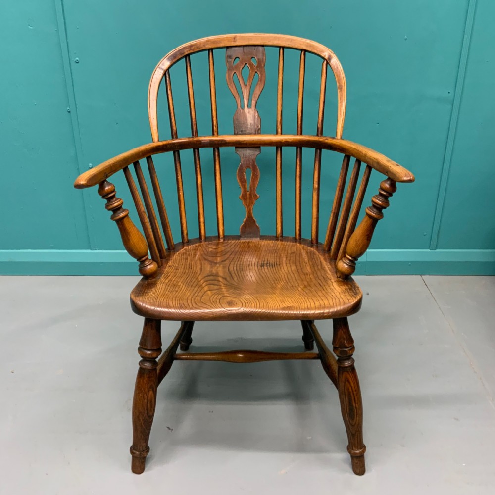 19th century ash and elm Windsor armchair View II