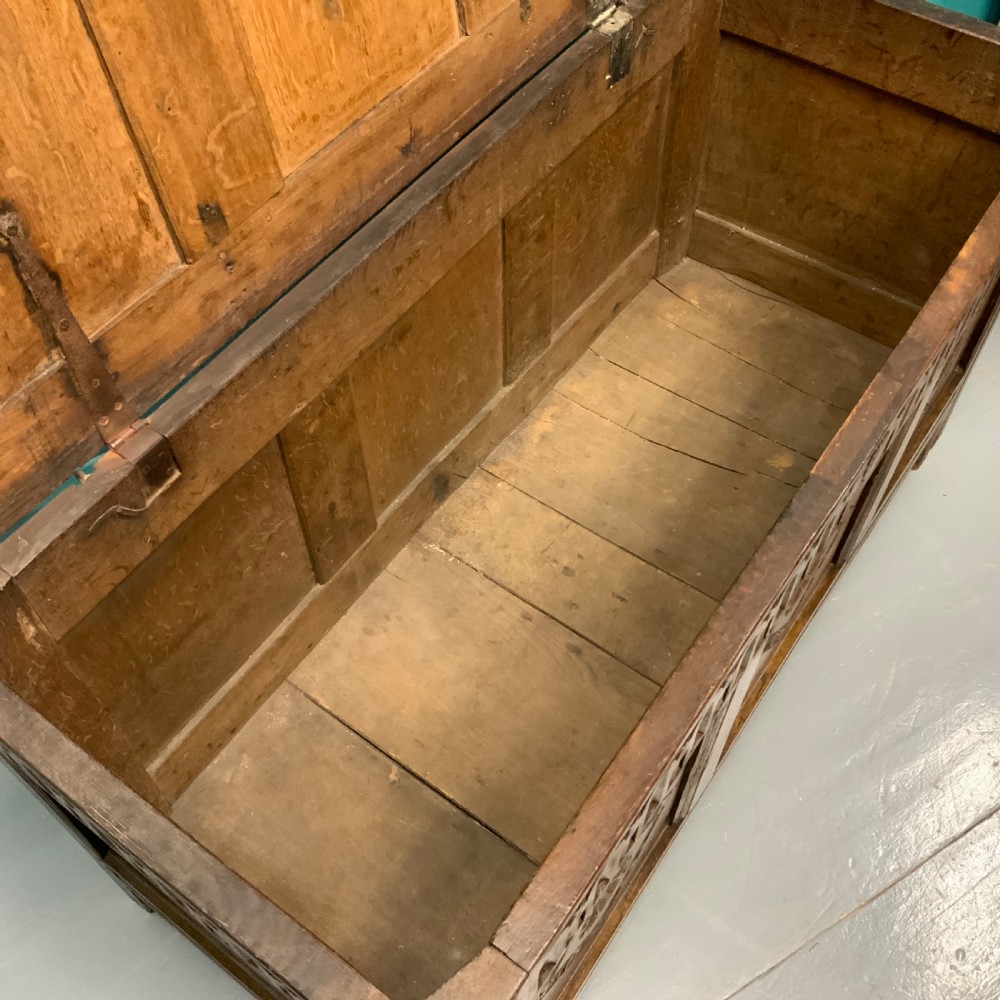 18th century oak panelled coffer View VI