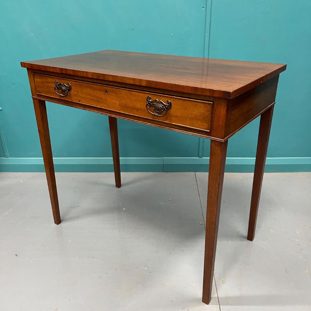 Georgian tapered leg dressing table View II