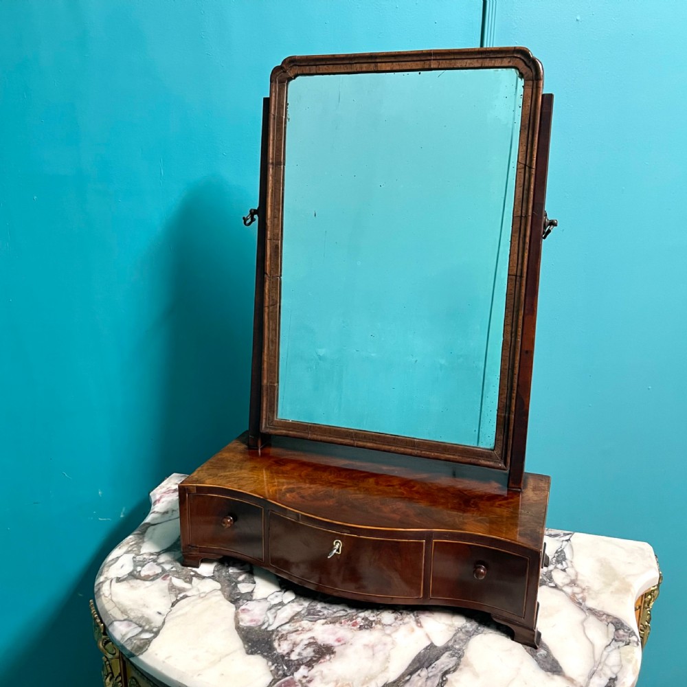 Georgian serpentine front dressing table mirror